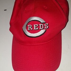 Cincinnati reds hat